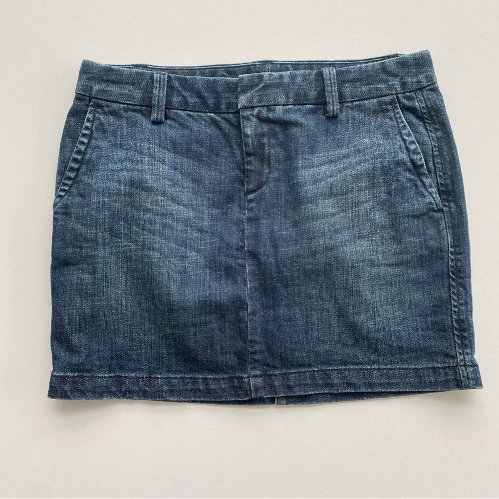GAP Women's Size 2 Mini Straight Dark Wash Cotton Jean Skirt Flat Front Pocketed